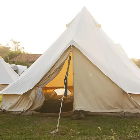 Aparra Surfcamp Campsite *